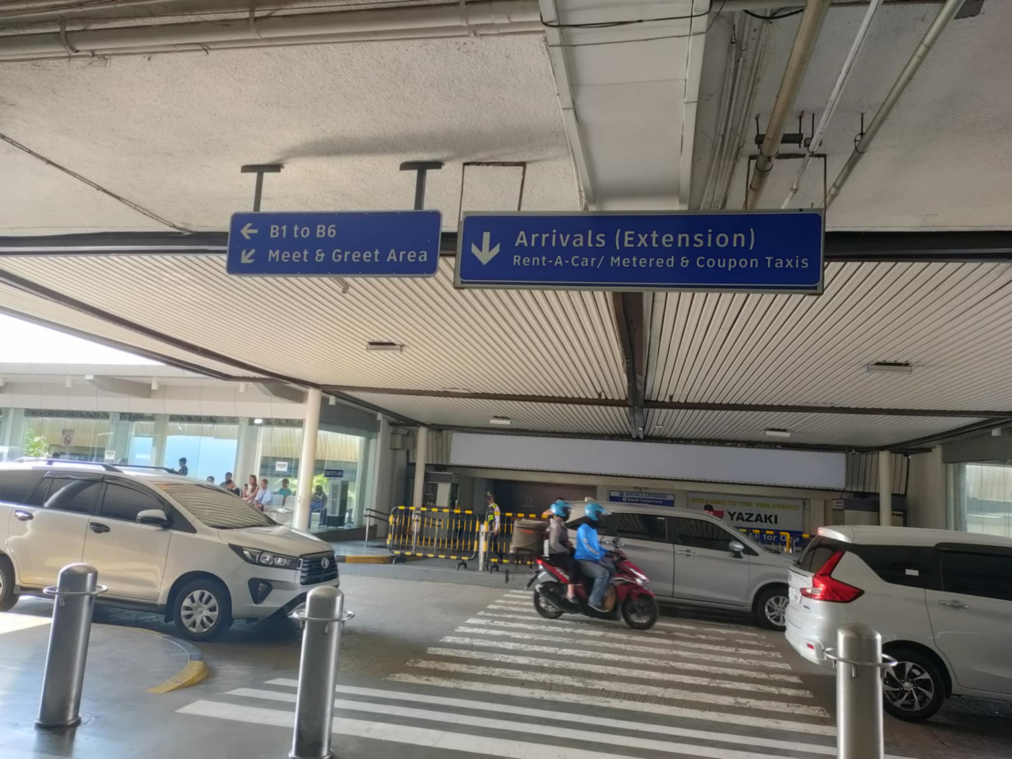 マニラ空港T1の様子2
